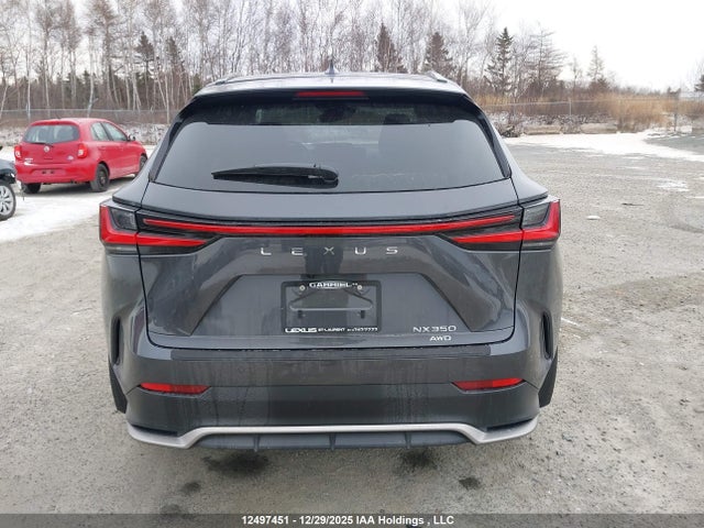 2T2KGCEZ1TC099348 Lexus Nx 350 F Sport Handling