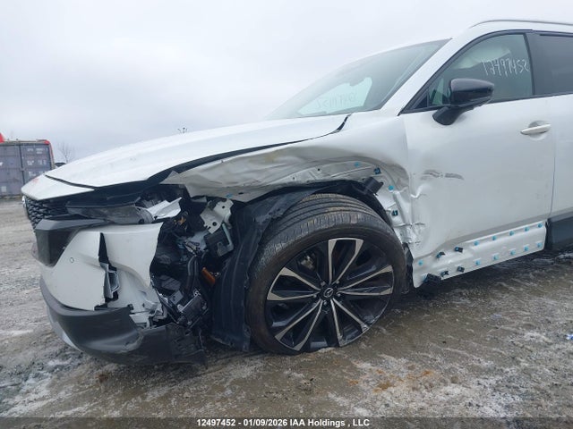 7MMVABDY4SN325903 Mazda Cx-50 Premium