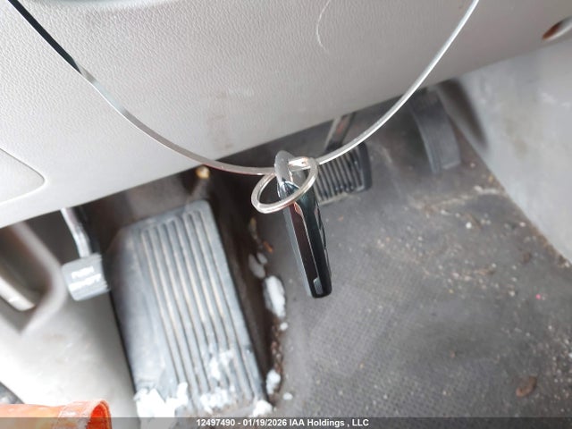 KNDMB5C1XK6453717 KIA Sedona Lx/lx+