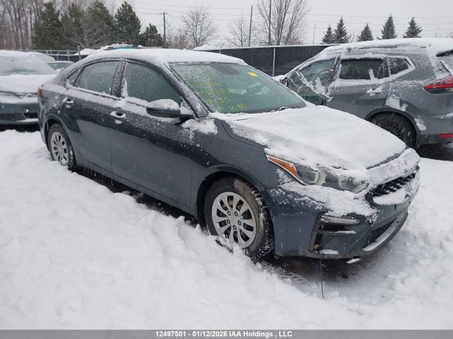 3KPF24ADXME317388 KIA Forte