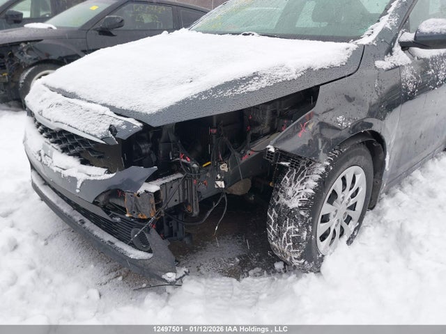 3KPF24ADXME317388 KIA Forte