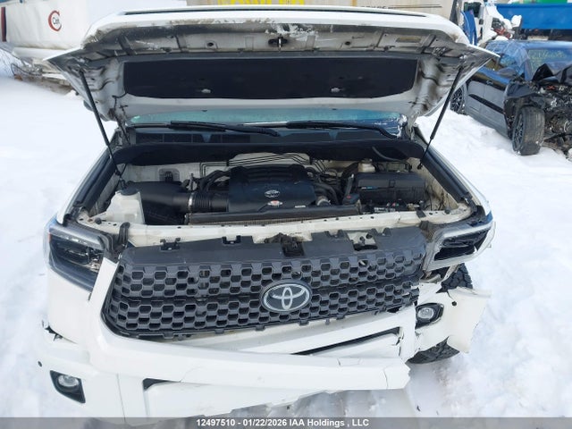 5TFDY5F18MX007556 Toyota Tundra Crewmax Sr5/crewmax Trd Pro