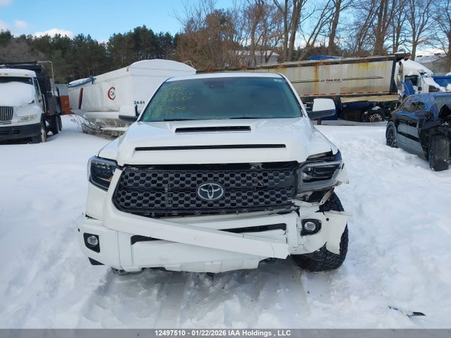 5TFDY5F18MX007556 Toyota Tundra Crewmax Sr5/crewmax Trd Pro