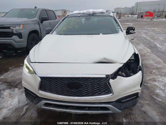SJKCH5CR5HA032748 Infiniti Qx30 Luxury/premium/sport
