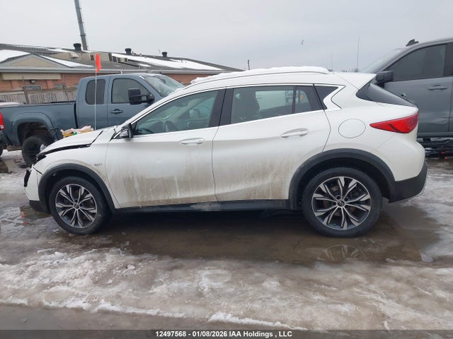 SJKCH5CR5HA032748 Infiniti Qx30 Luxury/premium/sport