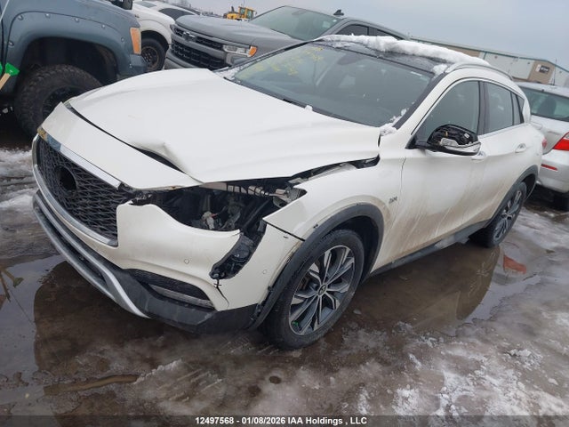 SJKCH5CR5HA032748 Infiniti Qx30 Luxury/premium/sport