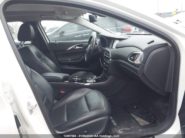 SJKCH5CR5HA032748 Infiniti Qx30 Luxury/premium/sport