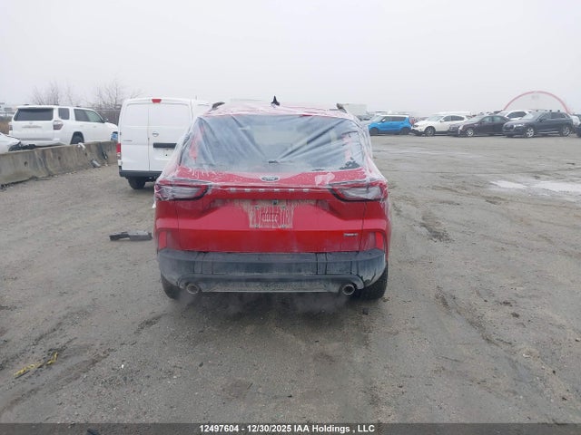 1FMCU9MZXSUA75424 Ford Escape St-line