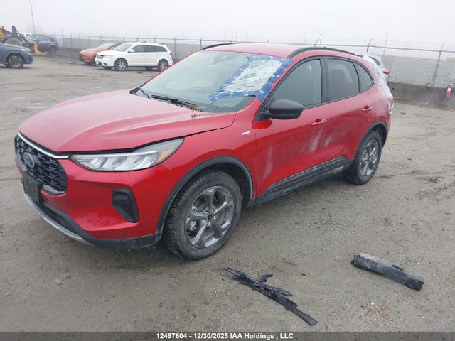 1FMCU9MZXSUA75424 Ford Escape St-line