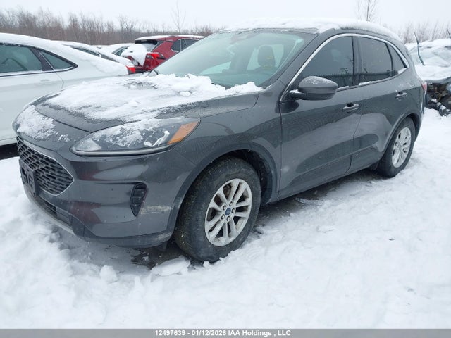 1FMCU9G62LUC60070 Ford ESCAPE SE