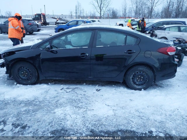 3KPFL4A7XHE025429 KIA Forte Lx/s