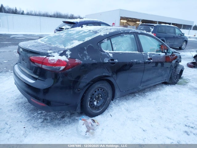 3KPFL4A7XHE025429 KIA Forte Lx/s