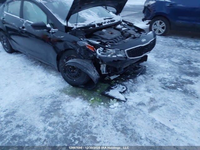 3KPFL4A7XHE025429 KIA Forte Lx/s