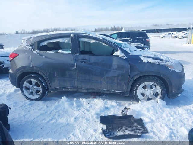 3CZRU6H30JM103473 Honda HR-V LX