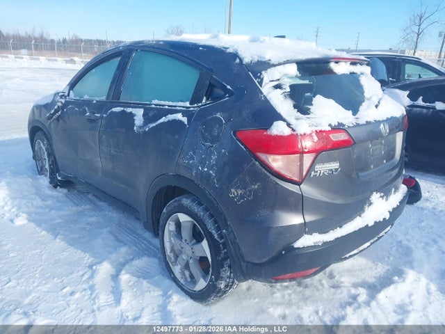 3CZRU6H30JM103473 Honda HR-V LX