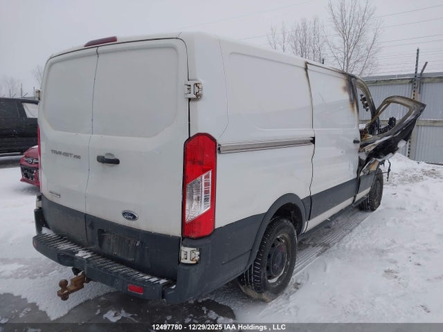 1FTYR1YV1HKA79337 Ford Transit-250 T-250