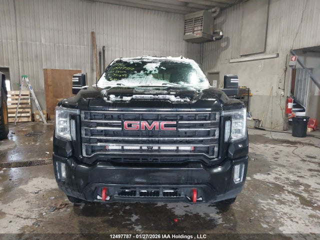 1GT19PEY3LF341234 GMC Sierra K2500 At4