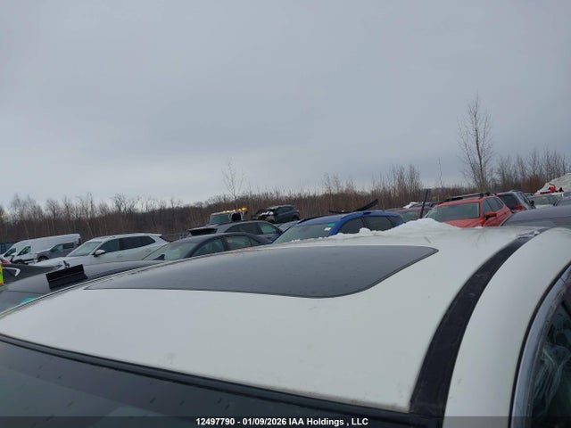 JN1BJ1CR9HW137424 Nissan QASHQAI