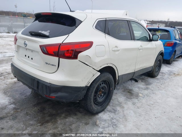 JN1BJ1CR9HW137424 Nissan QASHQAI