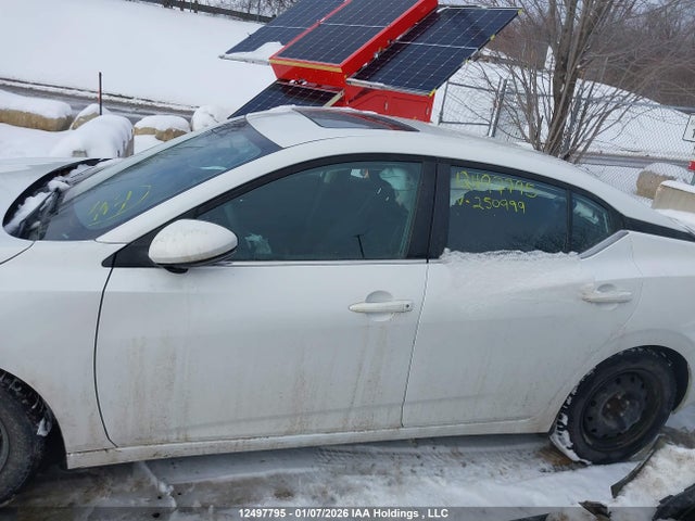 3N1AB8CV9MY250999 Nissan Sentra