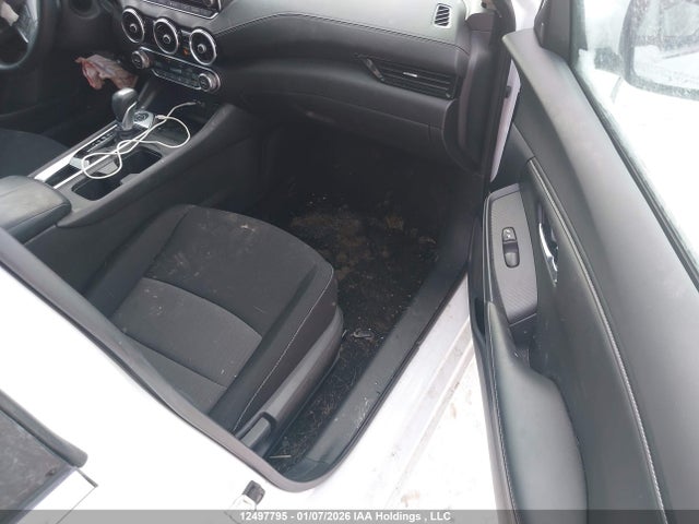 3N1AB8CV9MY250999 Nissan Sentra