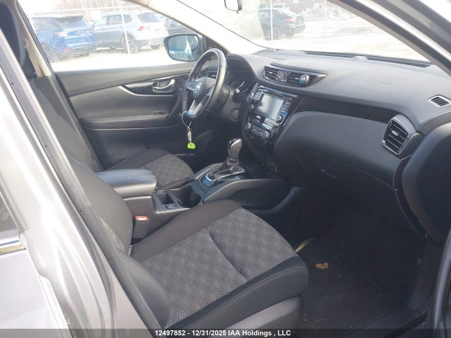 JN1BJ1BW4PW100660 Nissan Qashqai Sl/sv