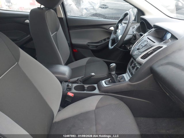 12497893 :رقم المزاد ، 1FADP3K28DL382981 vin ، 2013 Ford Focus Se مزاد بيع