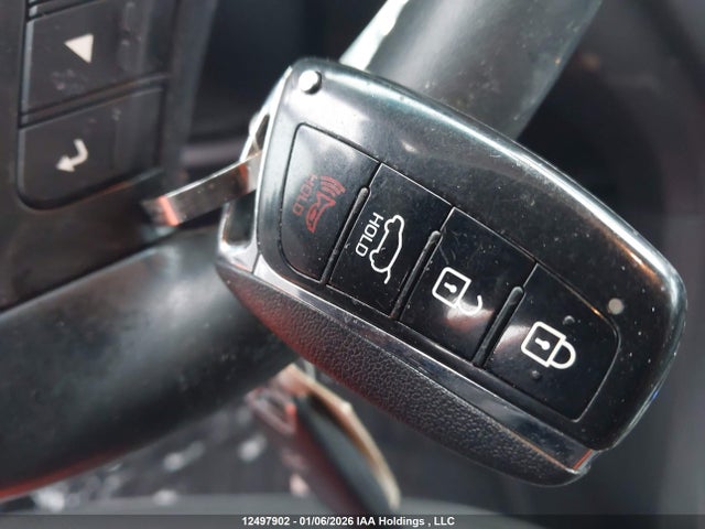 5XYZUDLA2HG400509 Hyundai Santa Fe Sport 2.0t Ultimate