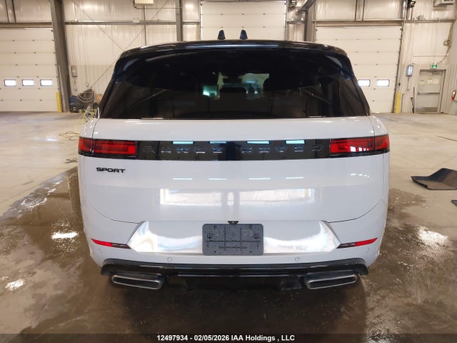 Land Rover Range Rover 2025 SAL1M9FUXSA423343 Image 17