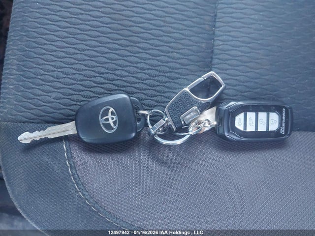 2019 Toyota Corolla Le მანქანა იყიდება აუქციონზე, vin: 2T1BURHE9KC146441, აუქციონის ნომერი: 12497942