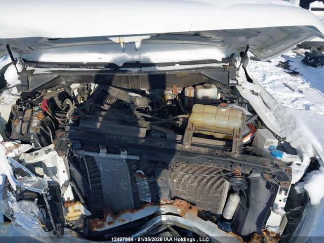 1N6BF0LYXFN803304 Nissan Nv Cargo Nv2500 Hd Sv V6