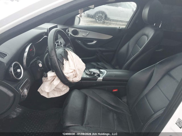 55SWF4KB2FU011590 Mercedes-Benz C 300 4matic
