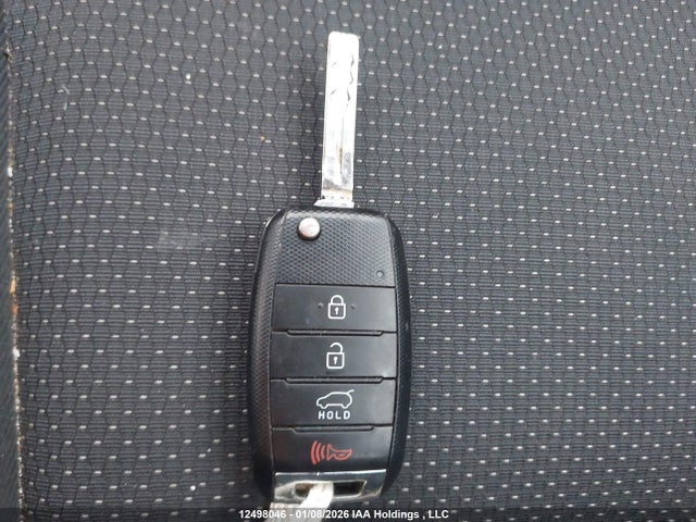 12498046 :رقم المزاد ، KNAHT8A37G7134200 vin ، 2016 Kia Rondo مزاد بيع