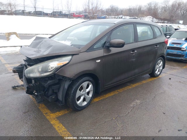 12498046 :رقم المزاد ، KNAHT8A37G7134200 vin ، 2016 Kia Rondo مزاد بيع