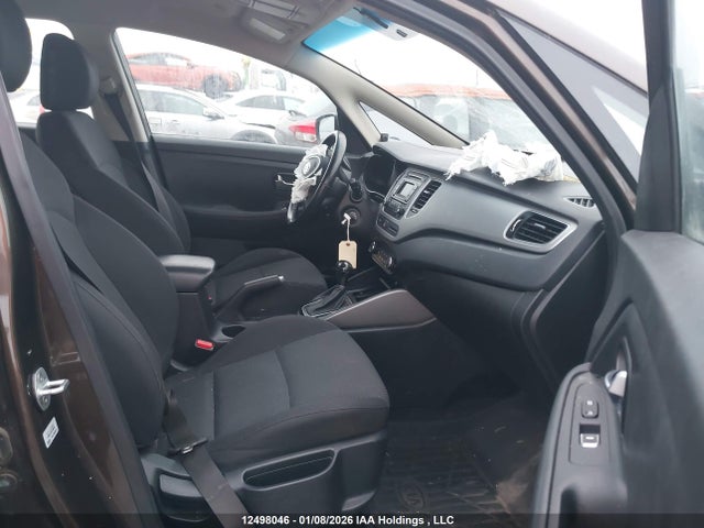 12498046 :رقم المزاد ، KNAHT8A37G7134200 vin ، 2016 Kia Rondo مزاد بيع