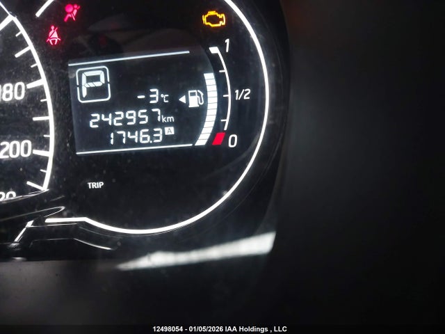 Nissan VERSA NOTE 2015 3N1CE2CP8FL354849 Image 16