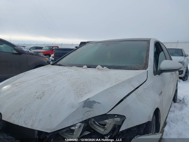 3VW4T7AU4FM000590 Volkswagen GTI
