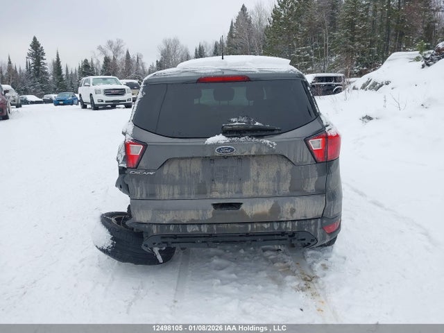 Продажа на аукционе авто 2019 Ford Escape S, vin: 1FMCU0F70KUB17266, номер лота: 12498105