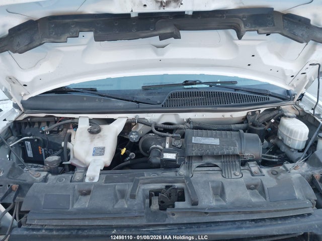 7GZ37TCG8JN901188 GMC Savana Cutaway G3500