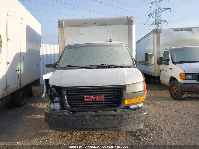7GZ37TCG8JN901188 GMC Savana Cutaway G3500