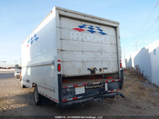 7GZ37TCG8JN901188 GMC Savana Cutaway G3500