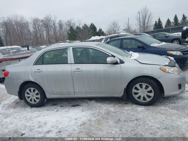 12498187 :رقم المزاد ، 2T1BU4EE3AC268511 vin ، 2010 Toyota Corolla S/le/xle مزاد بيع