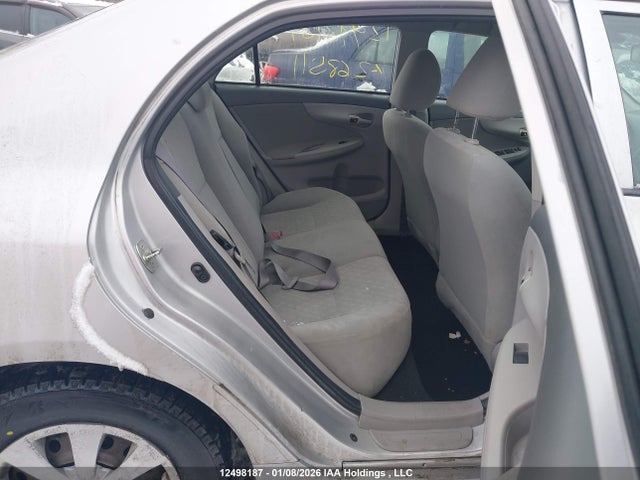 12498187 :رقم المزاد ، 2T1BU4EE3AC268511 vin ، 2010 Toyota Corolla S/le/xle مزاد بيع