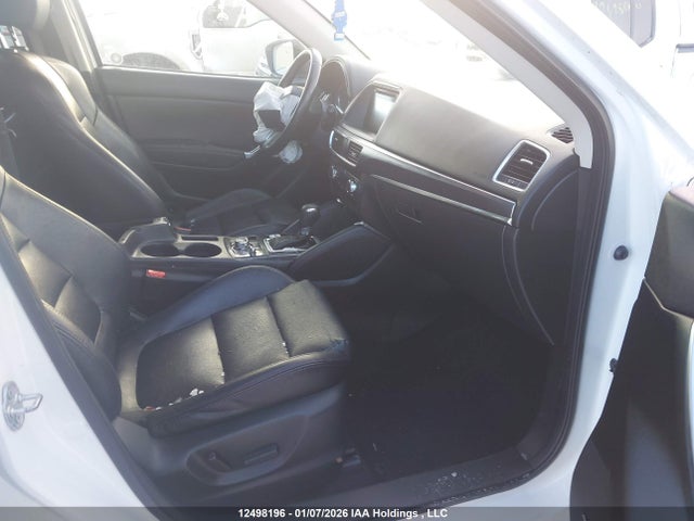 JM3KE4DY8G0827215 Mazda CX-5 GT