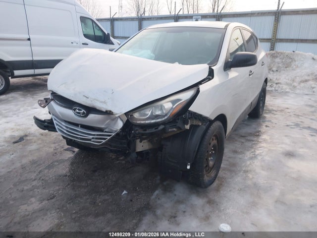 KM8JT3AF2FU955282 Hyundai Tucson Gl