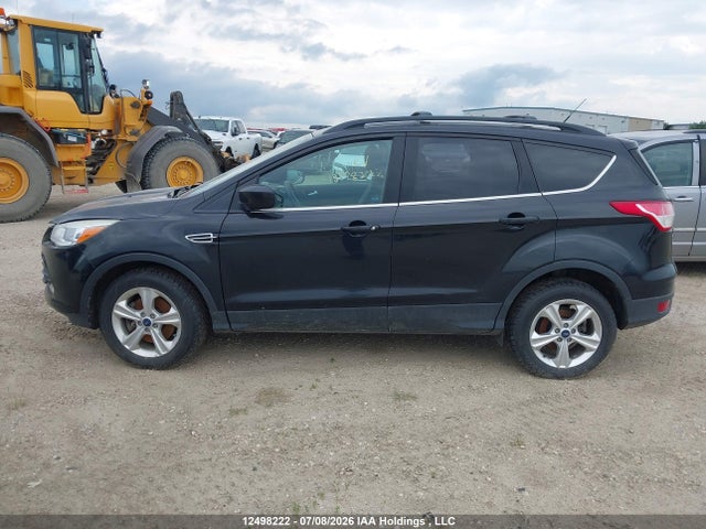 2013 Ford Escape Se მანქანა იყიდება აუქციონზე, vin: 1FMCU9GX9DUD58832, აუქციონის ნომერი: 12498222