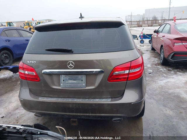 12498238 :رقم المزاد ، WDDMH4EB4EJ240803 vin ، 2014 Mercedes-benz B 250 Sports Tourer مزاد بيع