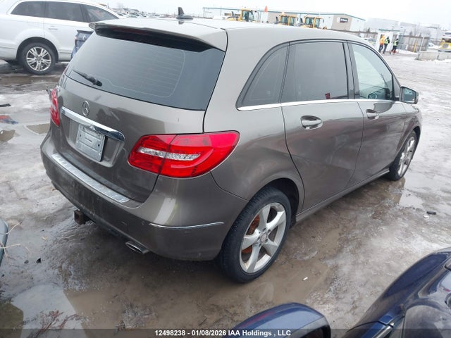 12498238 :رقم المزاد ، WDDMH4EB4EJ240803 vin ، 2014 Mercedes-benz B 250 Sports Tourer مزاد بيع