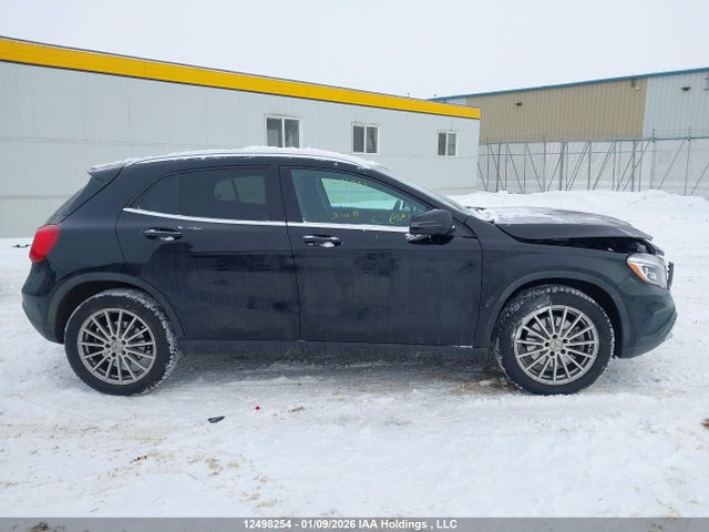 WDCTG4GB9HJ282243 Mercedes-Benz Gla 250 4matic