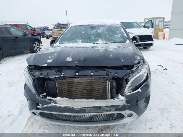 WDCTG4GB9HJ282243 Mercedes-Benz Gla 250 4matic